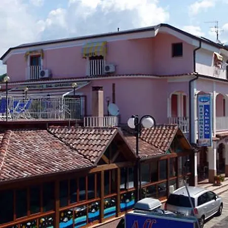 Hotel Le Tre Caravelle-2
